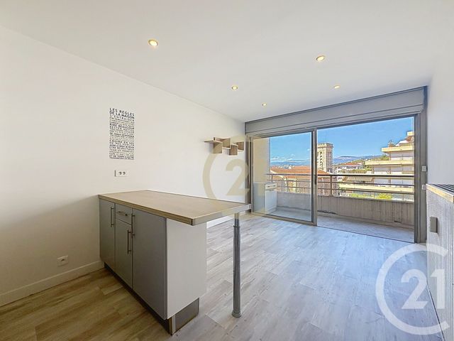 Appartement F2 à vendre - 2 pièces - 28.58 m2 - CANNES LA BOCCA - 06 - PROVENCE-ALPES-COTE-D-AZUR - Century 21 Immobilier Conseil