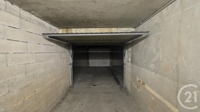 parking à louer - 12.0 m2 - CANNES LA BOCCA - 06 - PROVENCE-ALPES-COTE-D-AZUR - Century 21 Immobilier Conseil