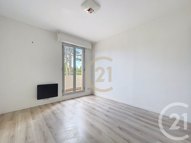 Appartement F3 à vendre - 3 pièces - 75.36 m2 - CANNES - 06 - PROVENCE-ALPES-COTE-D-AZUR - Century 21 Immobilier Conseil