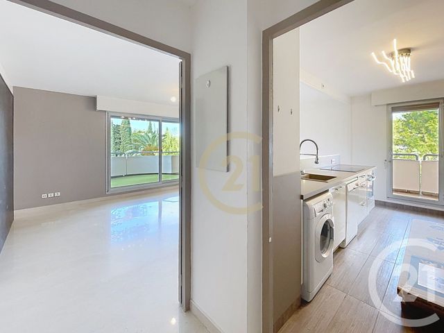 Appartement F3 à vendre - 3 pièces - 75.36 m2 - CANNES - 06 - PROVENCE-ALPES-COTE-D-AZUR - Century 21 Immobilier Conseil