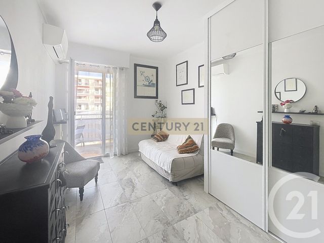 Appartement F3 à vendre - 3 pièces - 76.08 m2 - CANNES LA BOCCA - 06 - PROVENCE-ALPES-COTE-D-AZUR - Century 21 Immobilier Conseil