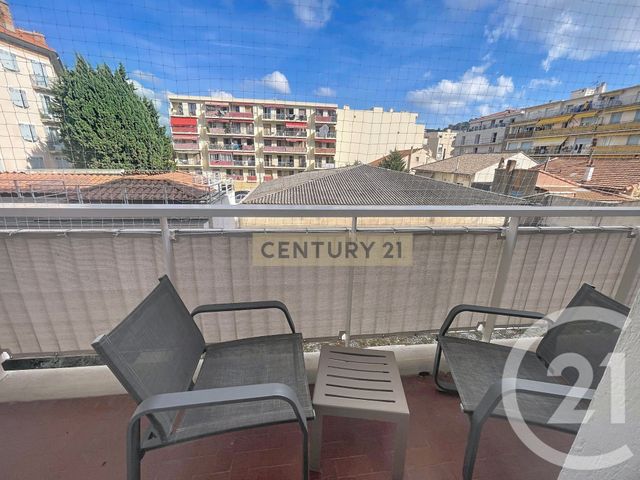 Appartement F3 à vendre - 3 pièces - 76.08 m2 - CANNES LA BOCCA - 06 - PROVENCE-ALPES-COTE-D-AZUR - Century 21 Immobilier Conseil