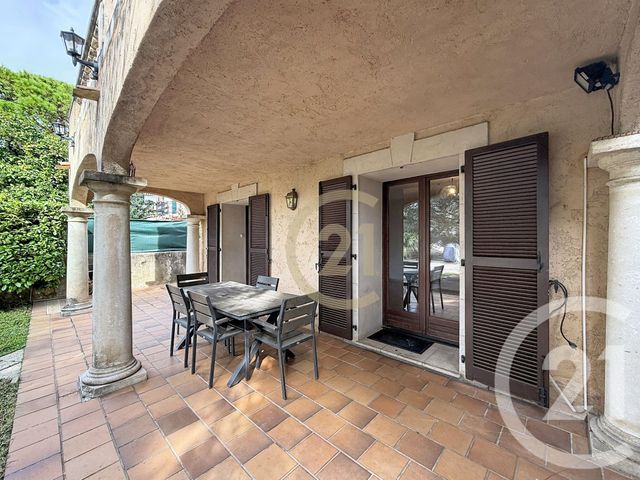 Appartement T2 à louer - 2 pièces - 70.0 m2 - CANNES LA BOCCA - 06 - PROVENCE-ALPES-COTE-D-AZUR - Century 21 Immobilier Conseil