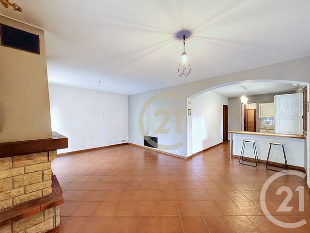 Appartement T2 à louer - 2 pièces - 70.0 m2 - CANNES LA BOCCA - 06 - PROVENCE-ALPES-COTE-D-AZUR - Century 21 Immobilier Conseil