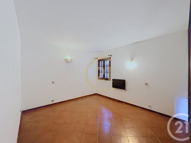 Appartement T2 à louer - 2 pièces - 70.0 m2 - CANNES LA BOCCA - 06 - PROVENCE-ALPES-COTE-D-AZUR - Century 21 Immobilier Conseil