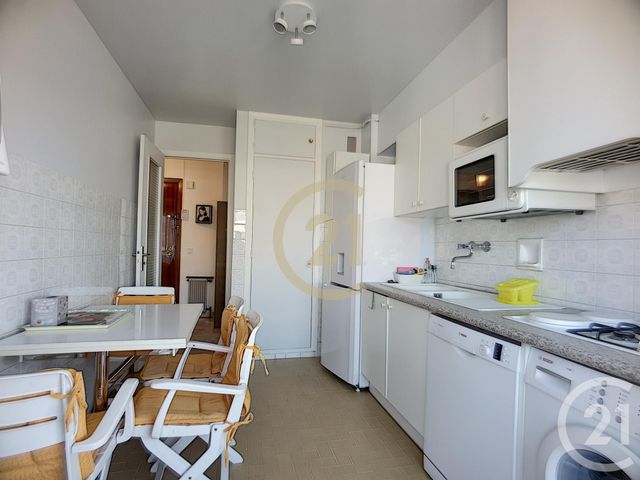 Appartement F2 à louer - 2 pièces - 48.8 m2 - CANNES LA BOCCA - 06 - PROVENCE-ALPES-COTE-D-AZUR - Century 21 Immobilier Conseil