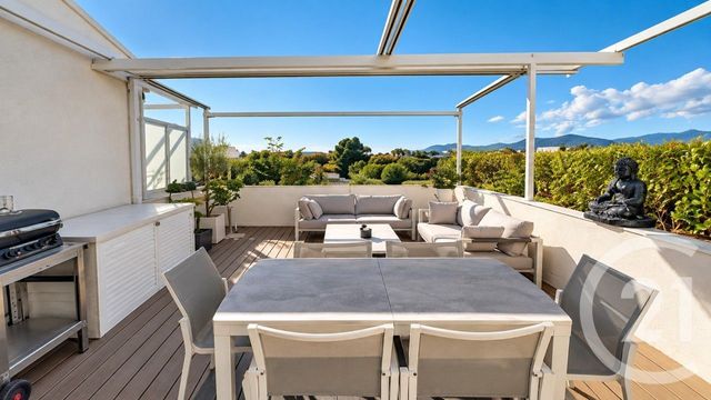 Appartement F3 à vendre - 3 pièces - 73.0 m2 - CANNES LA BOCCA - 06 - PROVENCE-ALPES-COTE-D-AZUR - Century 21 Immobilier Conseil