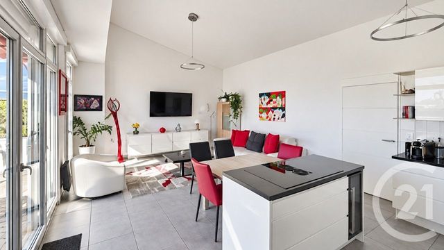 Appartement F3 à vendre - 3 pièces - 73.0 m2 - CANNES LA BOCCA - 06 - PROVENCE-ALPES-COTE-D-AZUR - Century 21 Immobilier Conseil
