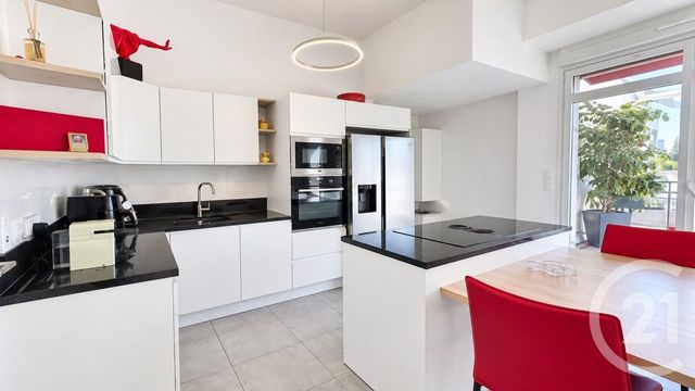 Appartement F3 à vendre - 3 pièces - 73.0 m2 - CANNES LA BOCCA - 06 - PROVENCE-ALPES-COTE-D-AZUR - Century 21 Immobilier Conseil
