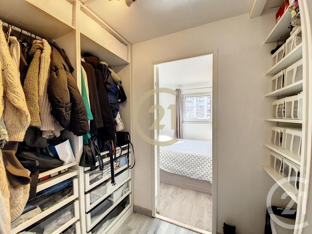 Appartement F2 + cab à vendre - 2 pièces - 29.0 m2 - CANNES LA BOCCA - 06 - PROVENCE-ALPES-COTE-D-AZUR - Century 21 Immobilier Conseil