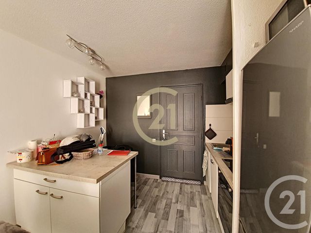 Appartement F2 + cab à vendre - 2 pièces - 29.0 m2 - CANNES LA BOCCA - 06 - PROVENCE-ALPES-COTE-D-AZUR - Century 21 Immobilier Conseil