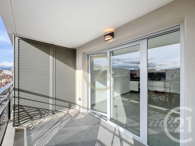Appartement T2 à louer - 2 pièces - 36.18 m2 - CANNES LA BOCCA - 06 - PROVENCE-ALPES-COTE-D-AZUR - Century 21 Immobilier Conseil