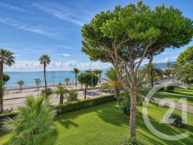 Appartement F2 à vendre - 2 pièces - 41.38 m2 - CANNES LA BOCCA - 06 - PROVENCE-ALPES-COTE-D-AZUR - Century 21 Immobilier Conseil